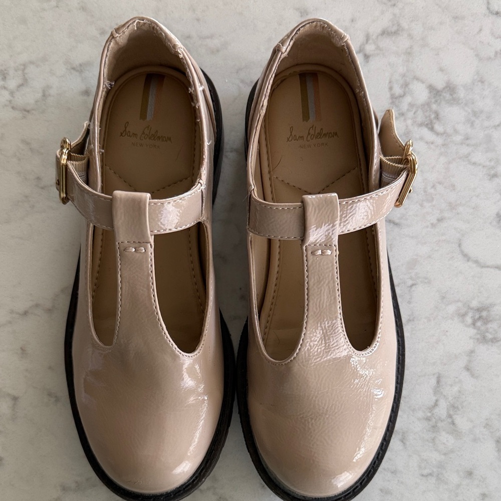 Sam Edelman Nude Patent Leather T-Strap Shoes Girls size 3